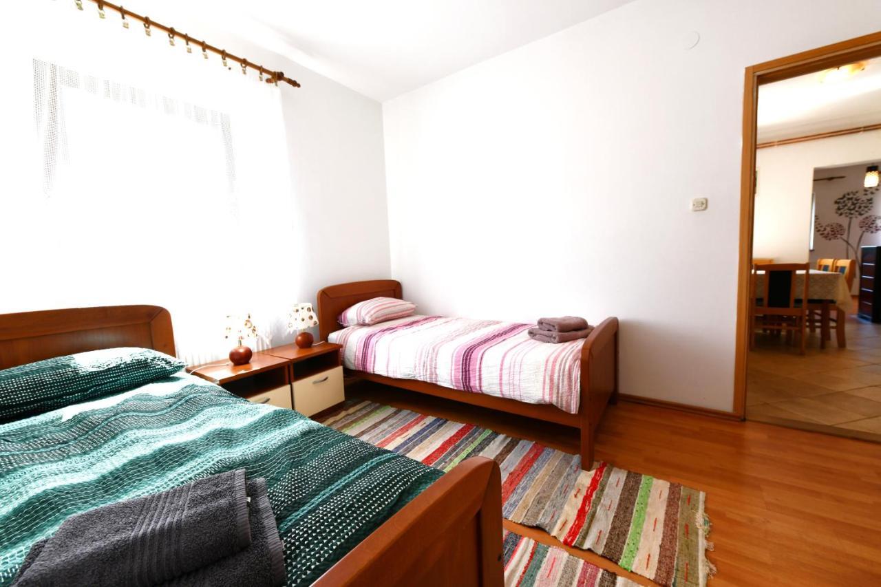 Holiday Home Matan Saborsko Exterior foto