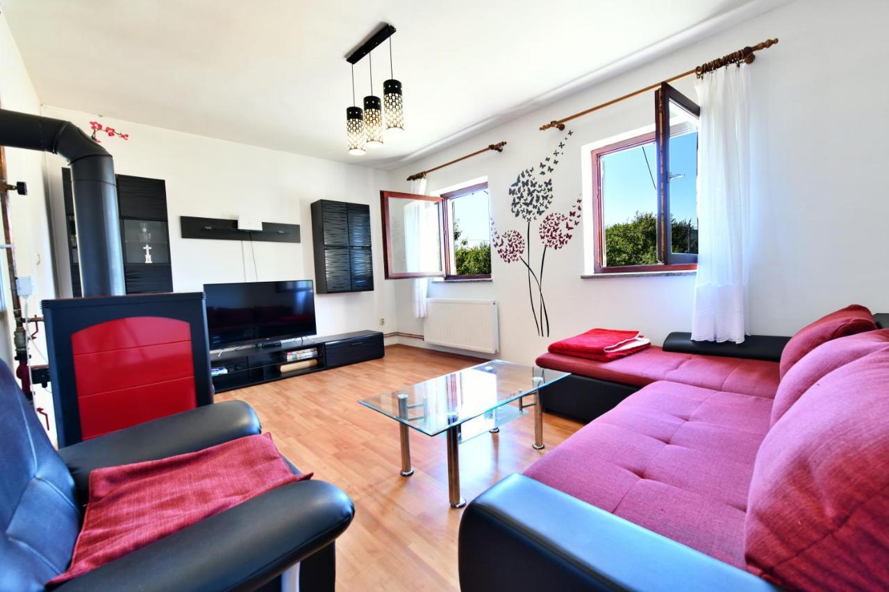 Holiday Home Matan Saborsko Exterior foto